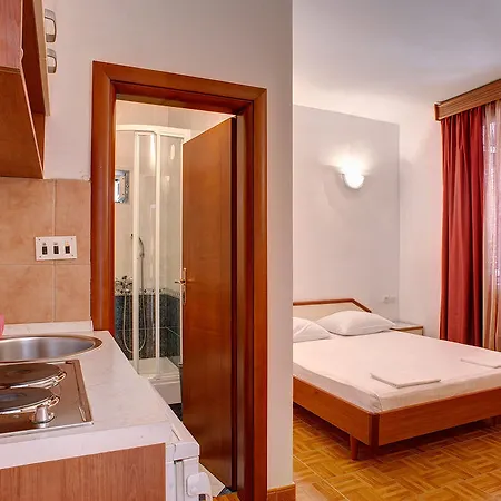 Apartments Boreta II Budva Room photo